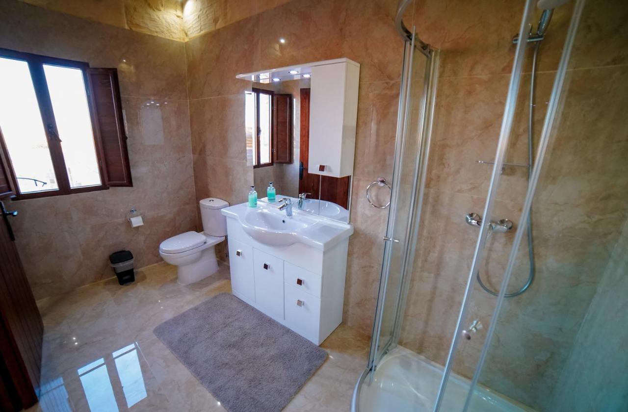 Sant Anton Tal-Qabbieza Farmhouse Kerċem エクステリア 写真