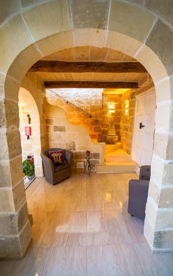 Sant Anton Tal-Qabbieza Farmhouse Kerċem エクステリア 写真