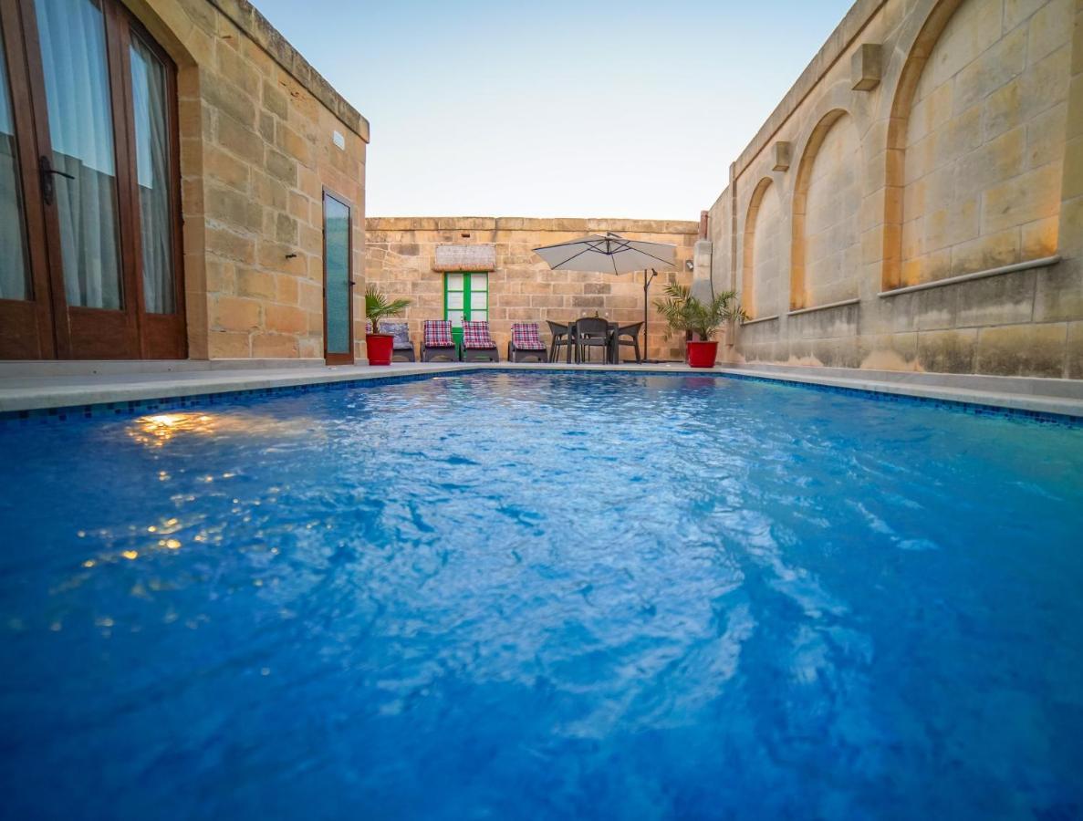 Sant Anton Tal-Qabbieza Farmhouse Kerċem エクステリア 写真
